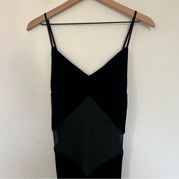 NWT Reformation Melvina Velvet Maxi Dress in Black - Picture 7 of 11